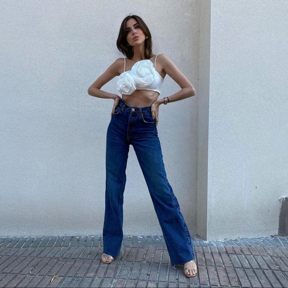 BNWT ZARA FLORAL APPLIQUÉ SATIN TOP - Picture 11 of 16